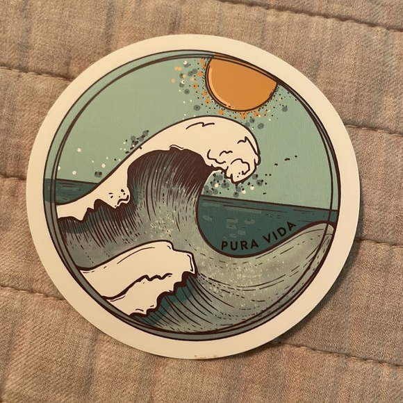 Pura Vida String Bracelet, 2 Stickers, 2 Silicone Straws, and PV Gift Box NWT - Picture 3 of 8